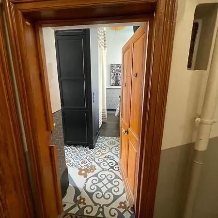 Апартаменты Lyon4 Cocooning Centre Croix Rousse 86m2-4p